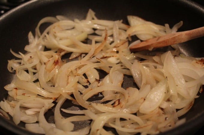 French Onion Cheese-Stuffed Turkey Burgers